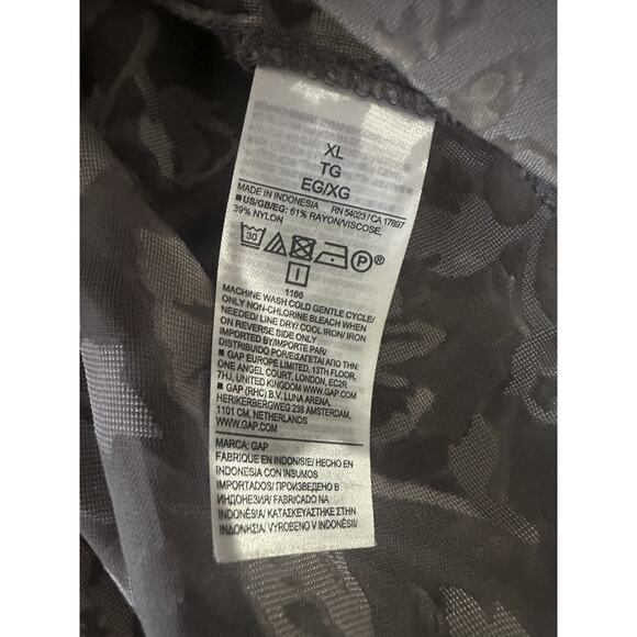 NWT GAP Recycled Velvet Crop Shirt Sheer Burnout Collared Button Up Top Size XL - Picture 9 of 12